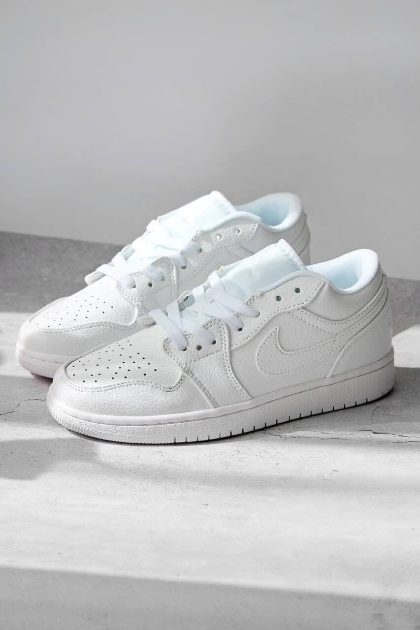 Кроссовки Nike JRDN 1 Low 553558